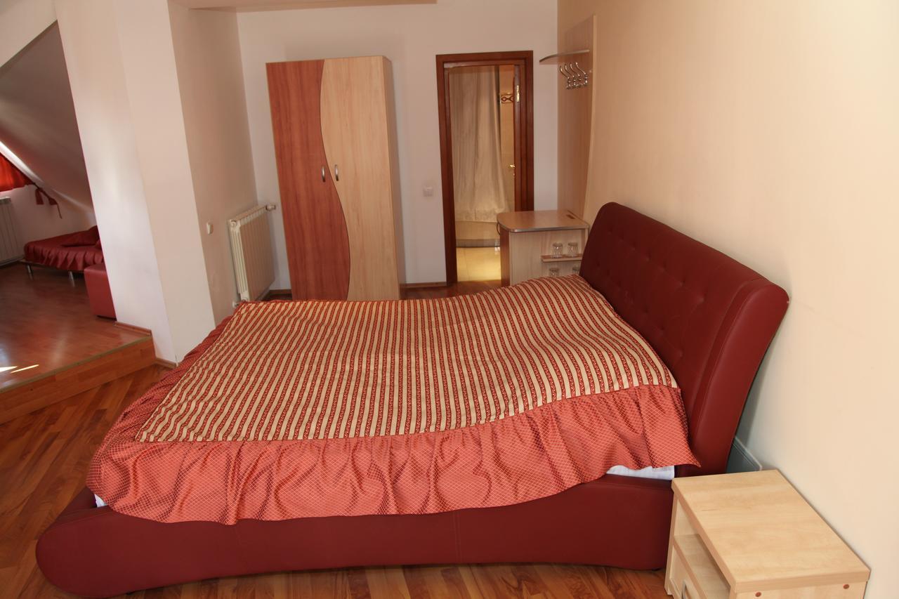 Pensiunea Mihaela Poiana Brasov Bagian luar foto