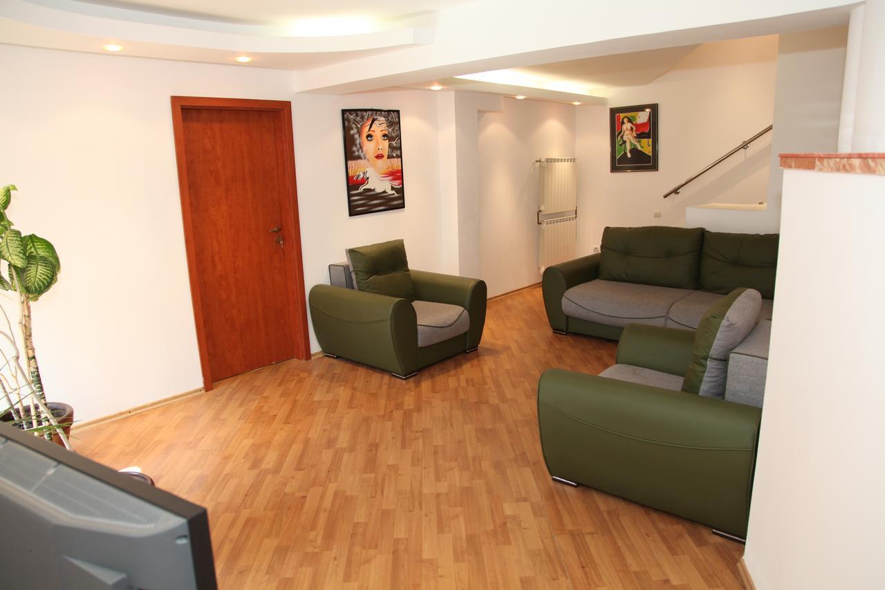 Pensiunea Mihaela Poiana Brasov Bagian luar foto